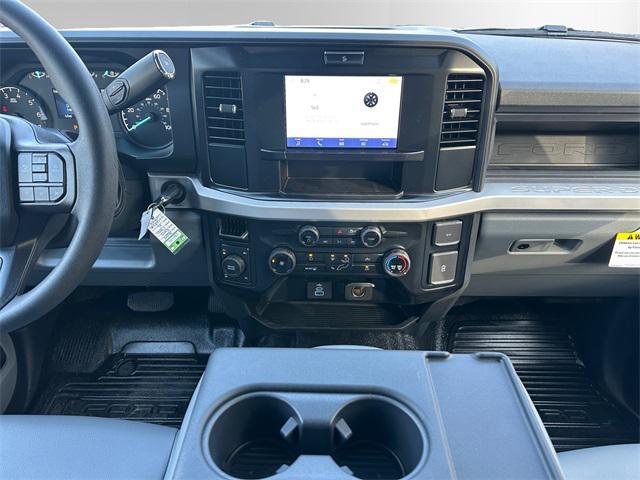 new 2025 Ford F-350 car, priced at $56,075