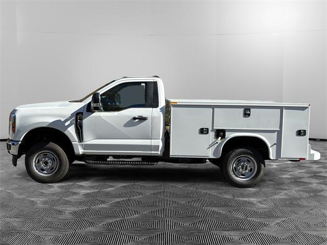 new 2025 Ford F-250 car, priced at $46,800