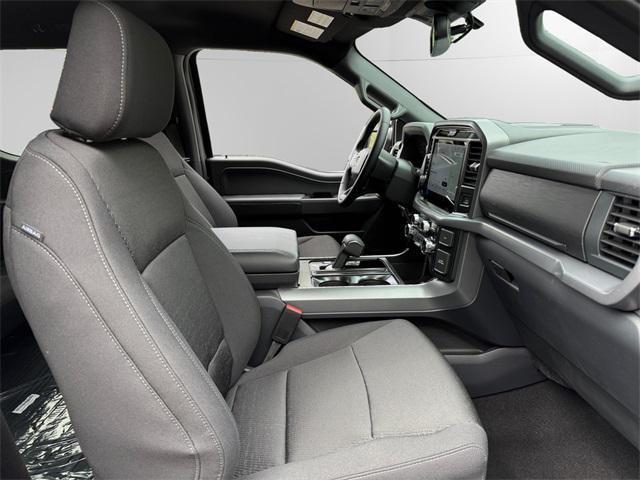 new 2025 Ford F-150 car, priced at $60,290
