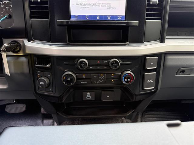 new 2025 Ford F-250 car, priced at $62,080