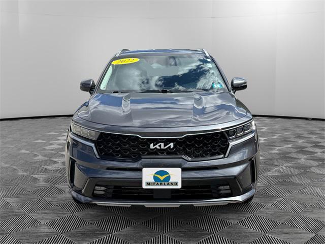 used 2022 Kia Sorento Plug-In Hybrid car, priced at $26,156