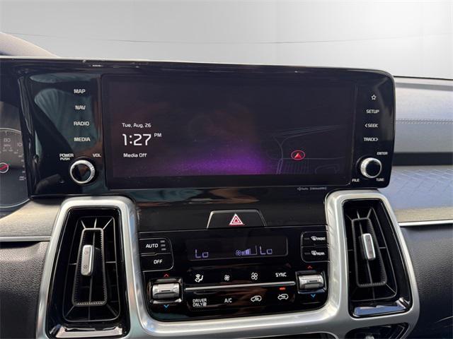 used 2022 Kia Sorento Plug-In Hybrid car, priced at $26,156