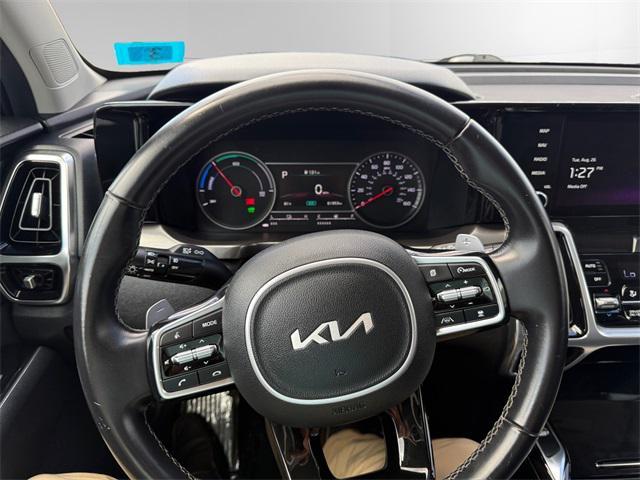 used 2022 Kia Sorento Plug-In Hybrid car, priced at $26,156