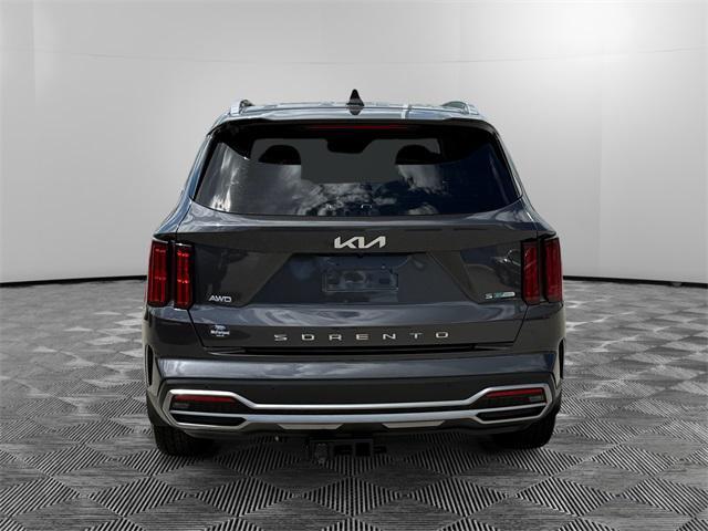 used 2022 Kia Sorento Plug-In Hybrid car, priced at $26,156