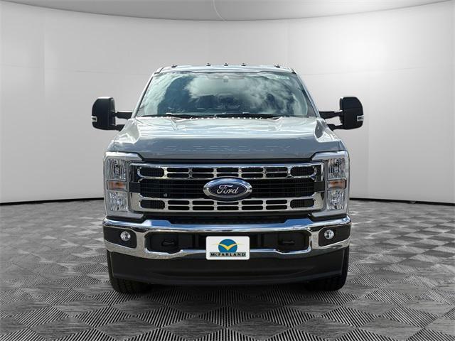 new 2025 Ford F-350 car, priced at $69,040