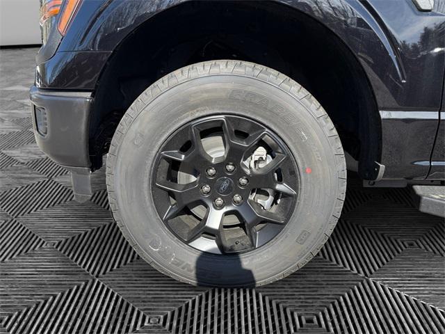 new 2025 Ford F-150 car, priced at $50,552