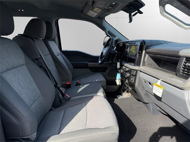 new 2025 Ford F-250 car, priced at $58,120