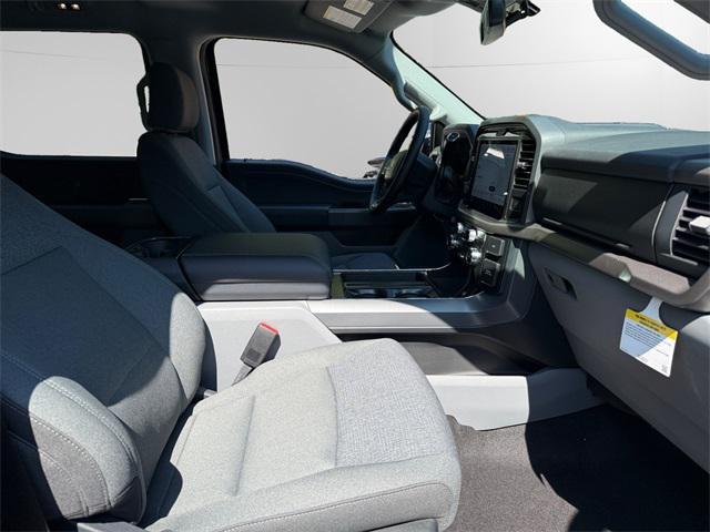 new 2025 Ford F-150 car, priced at $52,800
