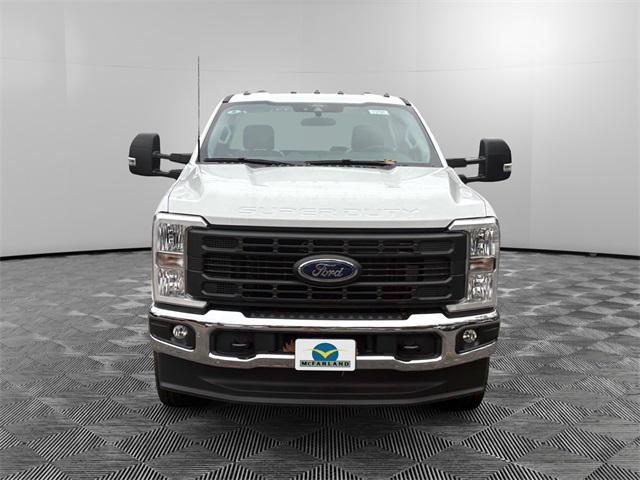 new 2025 Ford F-250 car, priced at $59,360