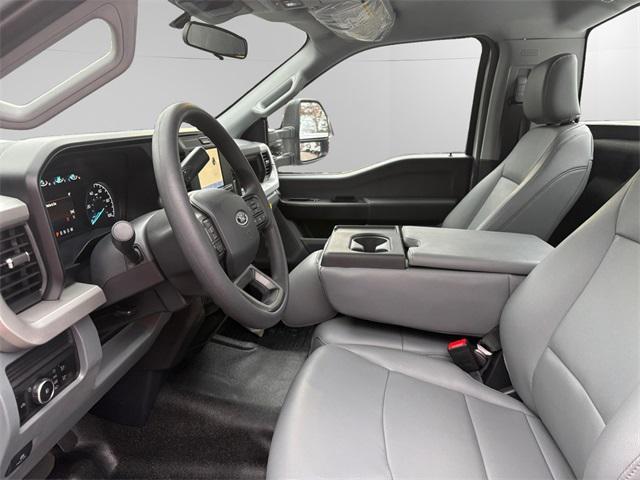 new 2025 Ford F-250 car, priced at $59,360