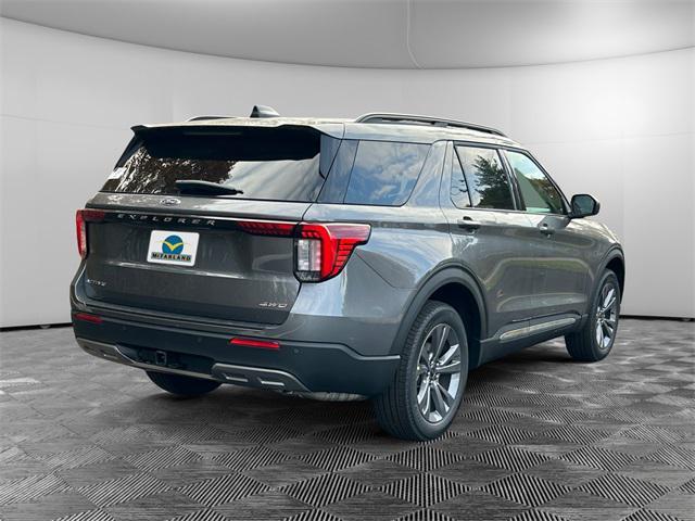 new 2025 Ford Explorer car, priced at $42,800