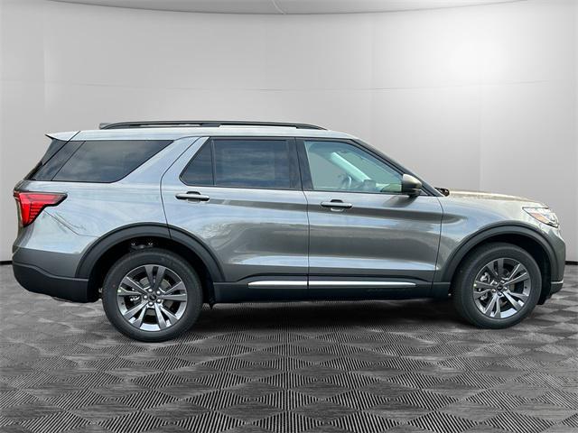 new 2025 Ford Explorer car, priced at $42,800