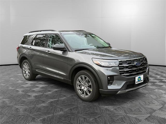 new 2025 Ford Explorer car, priced at $46,355