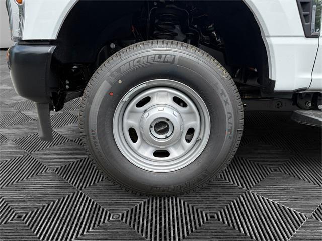new 2025 Ford F-250 car, priced at $49,050