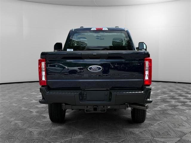 new 2025 Ford F-350 car, priced at $49,665