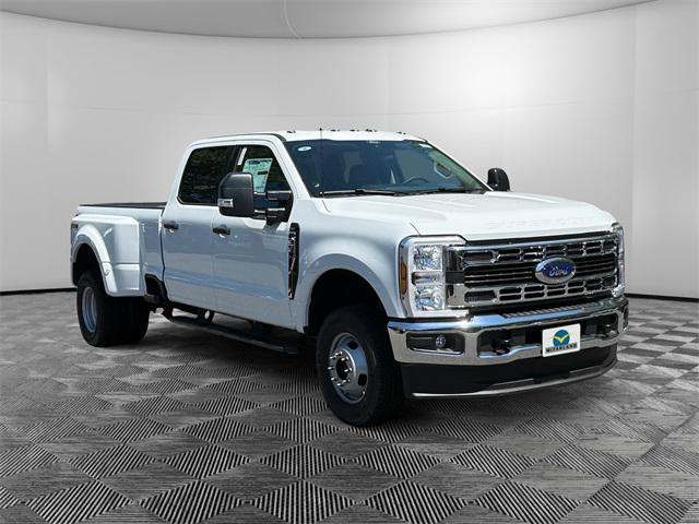 new 2025 Ford F-350 car, priced at $64,315