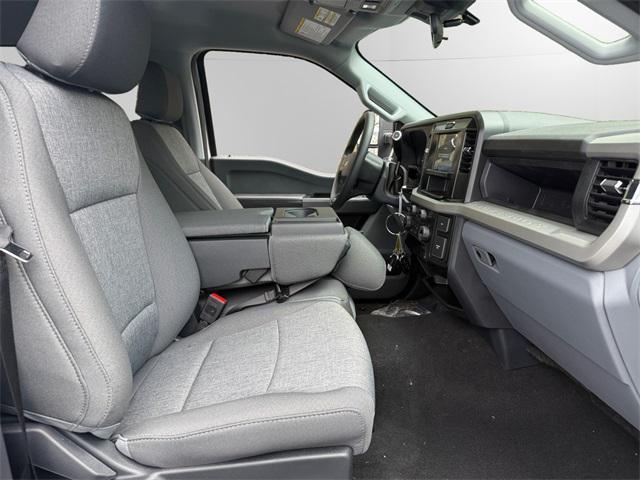 new 2025 Ford F-350 car, priced at $60,680