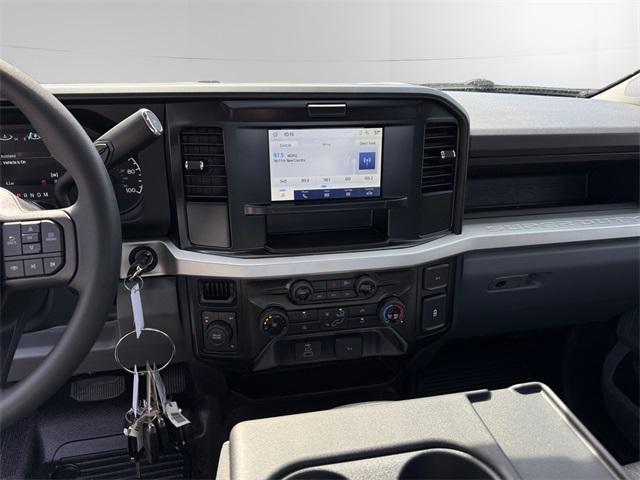 new 2025 Ford F-350 car, priced at $59,055