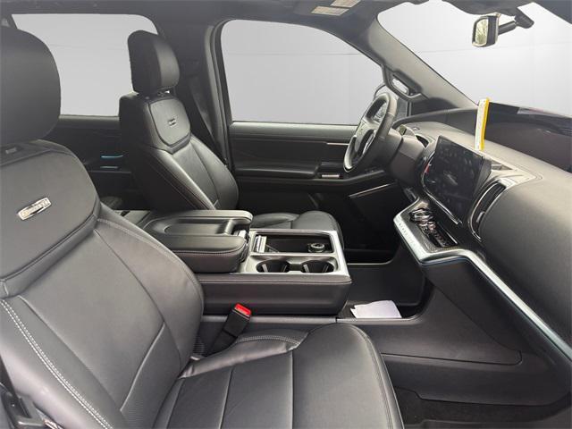 new 2025 Ford Expedition Max car, priced at $83,385