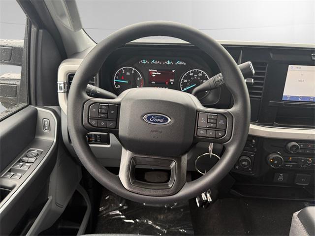 new 2025 Ford F-350 car, priced at $72,655