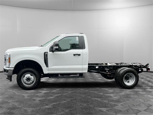 new 2024 Ford F-350 car, priced at $48,990