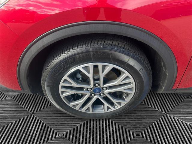 used 2022 Ford Escape car, priced at $22,645