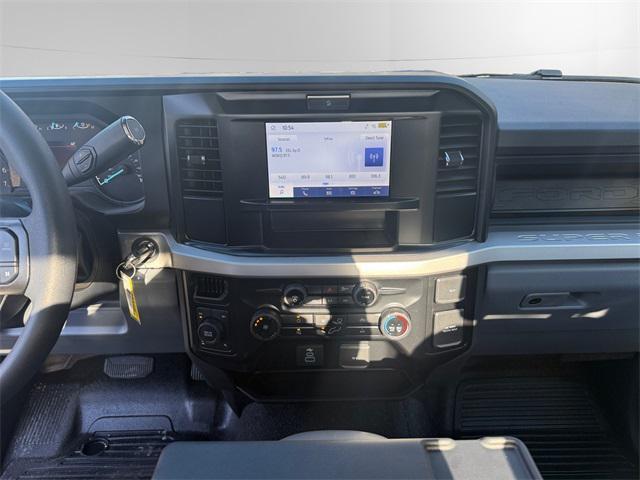 new 2025 Ford F-250 car, priced at $59,706