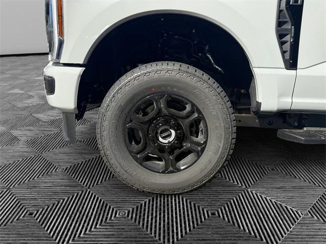 new 2025 Ford F-250 car, priced at $56,605