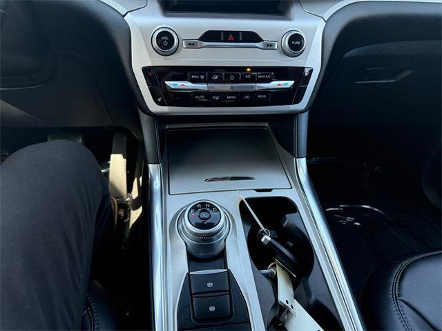 used 2022 Ford Explorer car, priced at $32,627