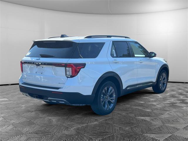 new 2025 Ford Explorer car, priced at $46,998