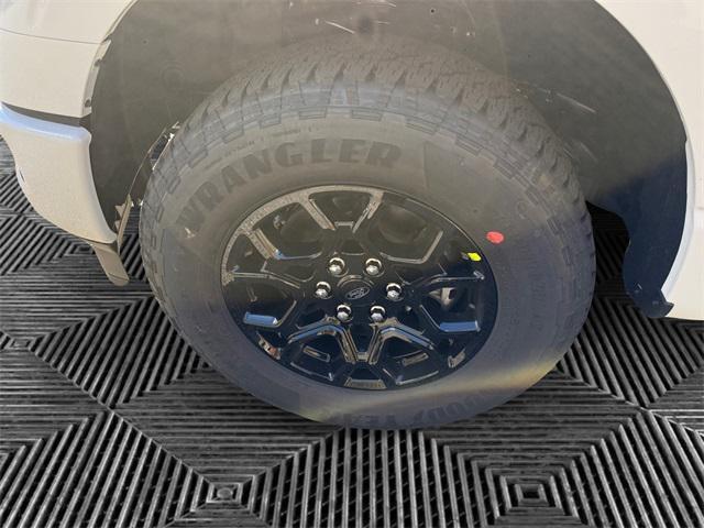 new 2025 Ford F-150 car, priced at $50,558