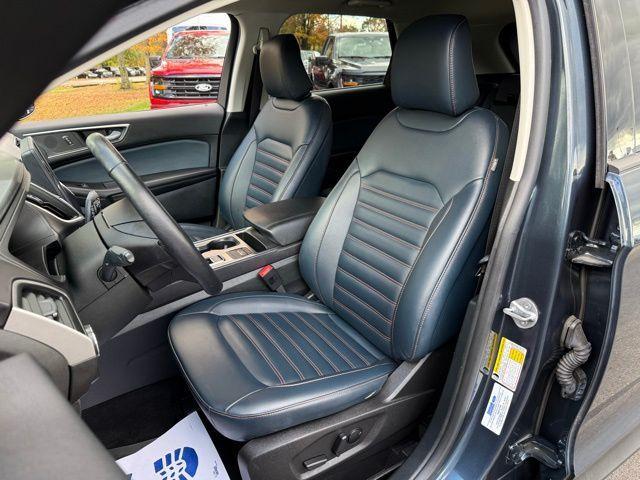 used 2023 Ford Edge car, priced at $30,999
