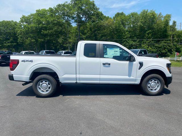 new 2024 Ford F-150 car, priced at $47,495