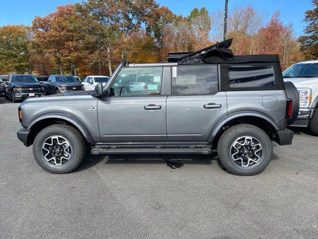 new 2024 Ford Bronco car, priced at $49,630