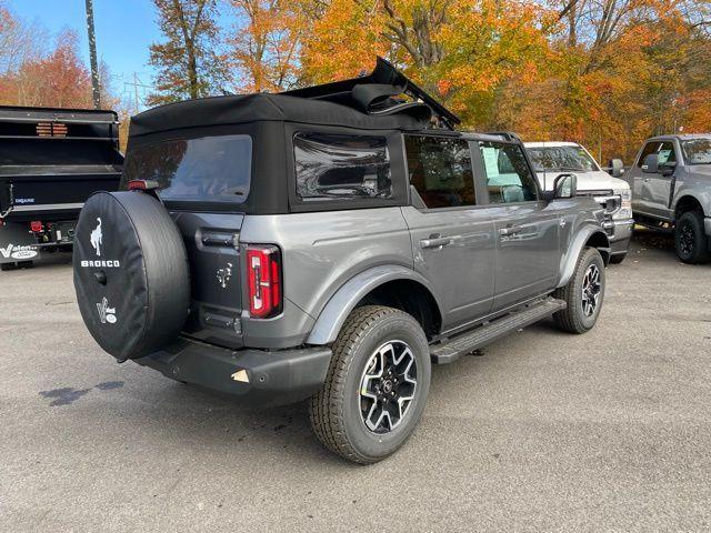 new 2024 Ford Bronco car, priced at $49,630