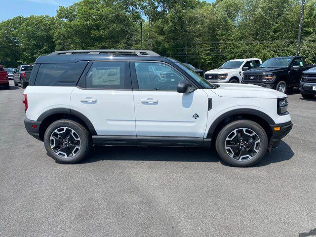 new 2024 Ford Bronco Sport car, priced at $38,185