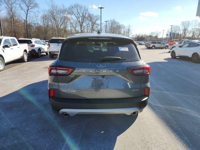 new 2025 Ford Escape car, priced at $31,040