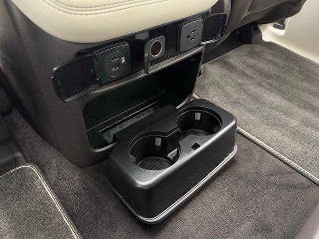 used 2022 Lincoln Navigator car, priced at $57,999