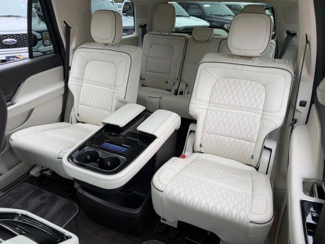 used 2022 Lincoln Navigator car, priced at $57,999