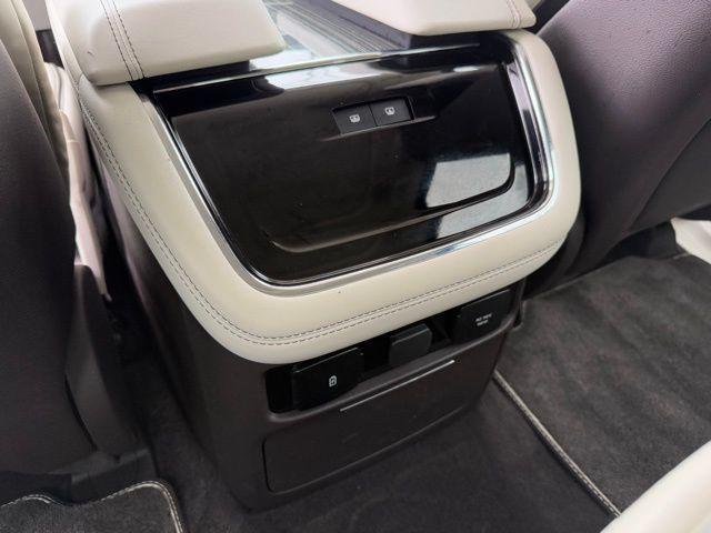 used 2022 Lincoln Navigator car, priced at $57,999