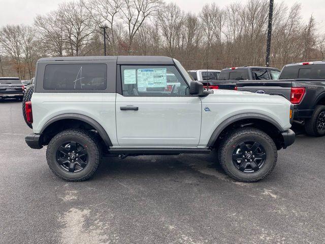 new 2024 Ford Bronco car, priced at $48,660