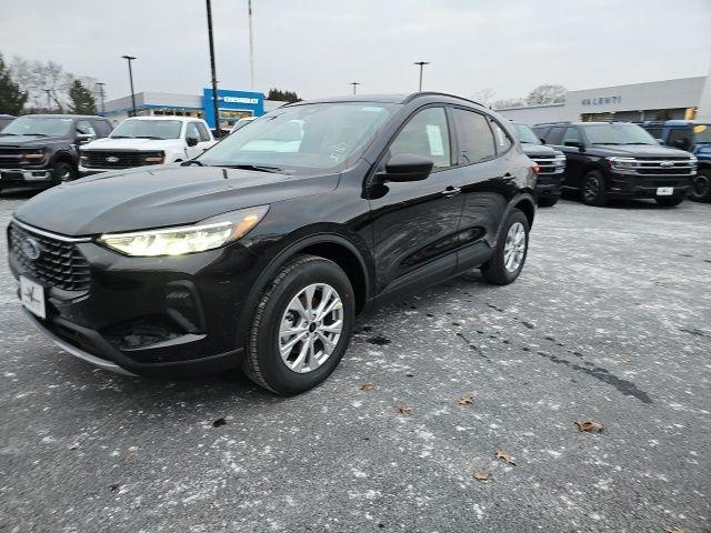 new 2025 Ford Escape car, priced at $34,470