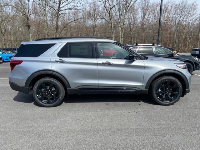 new 2024 Ford Explorer car, priced at $51,915