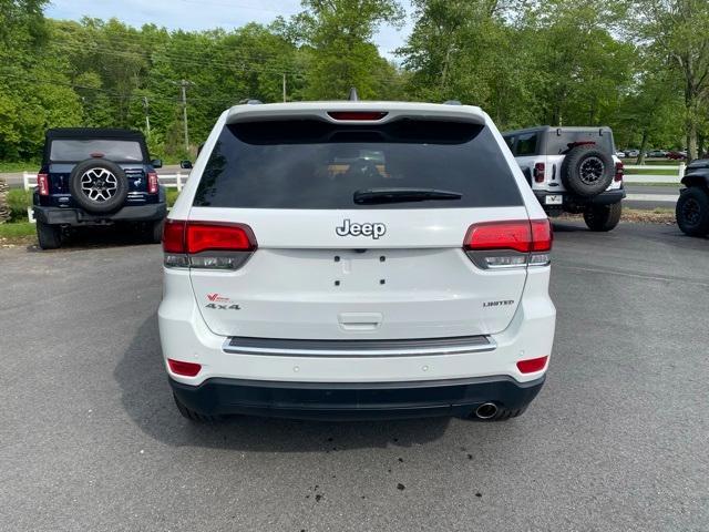 used 2020 Jeep Grand Cherokee car, priced at $29,355