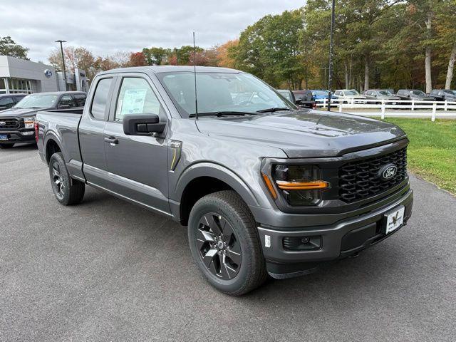 new 2025 Ford F-150 car, priced at $47,684