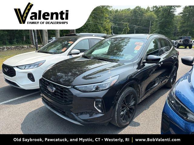used 2023 Ford Escape car, priced at $30,999