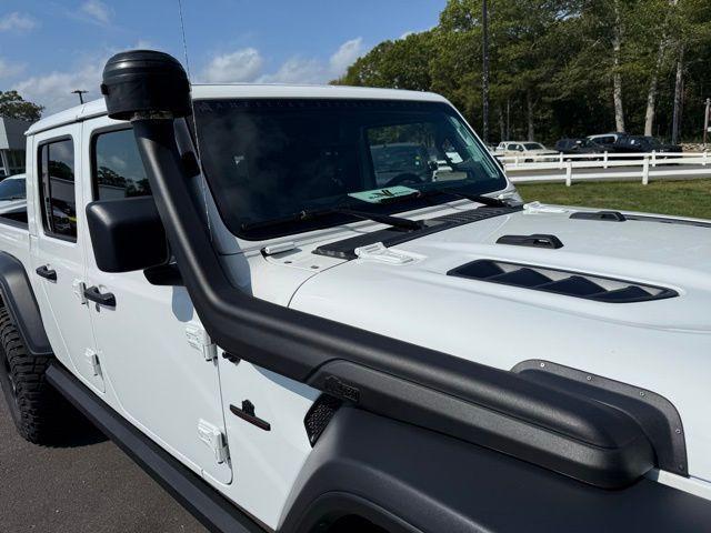 used 2023 Jeep Gladiator car, priced at $74,989