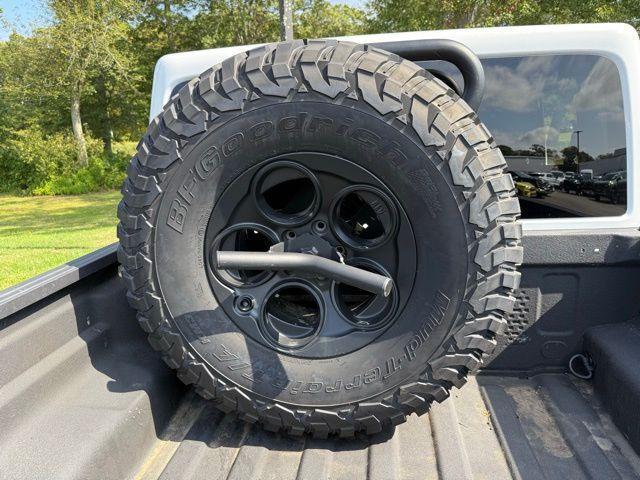 used 2023 Jeep Gladiator car, priced at $74,989