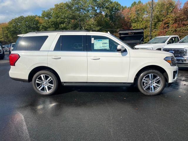 new 2024 Ford Expedition car, priced at $67,255