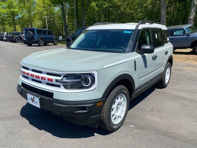 new 2024 Ford Bronco Sport car, priced at $35,005